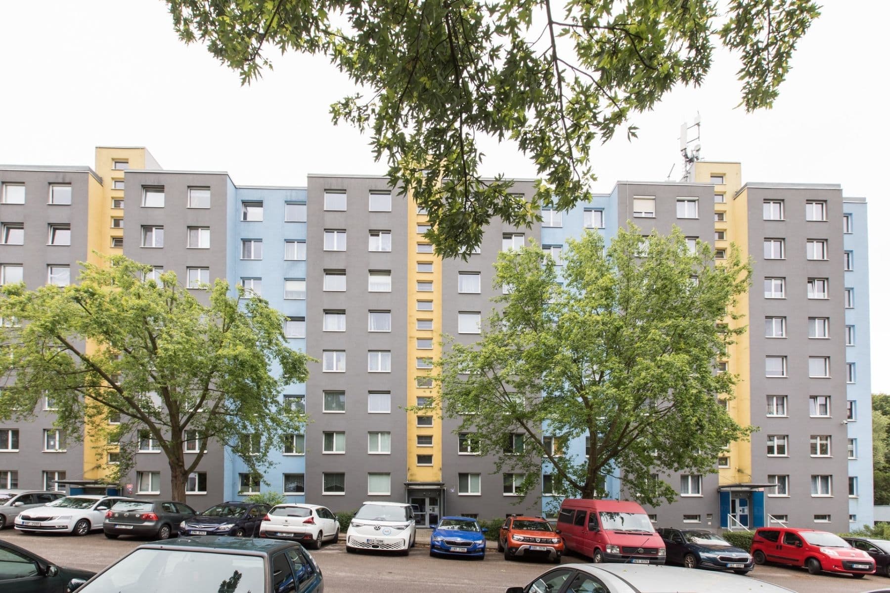 1 bedroom with open-plan kitchen flat to rent, 41 m², Pod Lysinami, Prague, Prague 1 bedroom with open-plan kitchen flat to rent, 41 m², Pod Lysinami, Prague, Prague