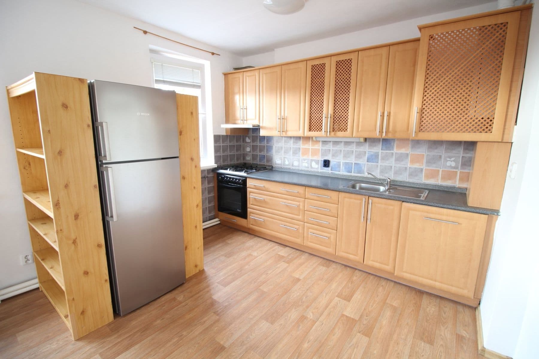 2 bedroom with open-plan kitchen flat to rent, 72 m², Mělnická, Líbeznice, Středočeský Region 2 bedroom with open-plan kitchen flat to rent, 72 m², Mělnická, Líbeznice, Středočeský Region