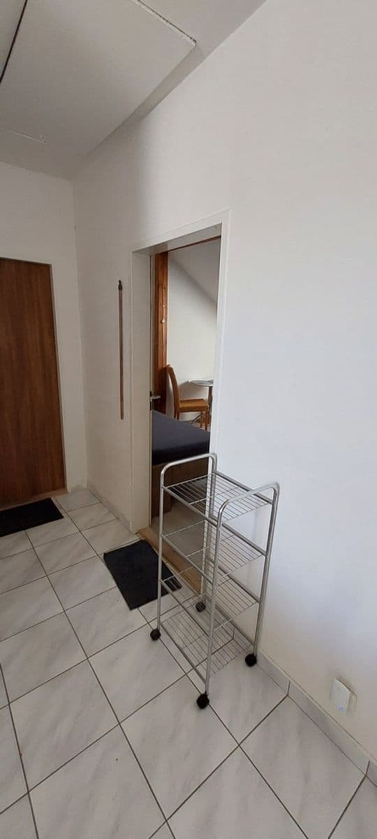 Studio flat to rent, 20 m², Savojská, Prague, Prague Studio flat to rent, 20 m², Savojská, Prague, Prague
