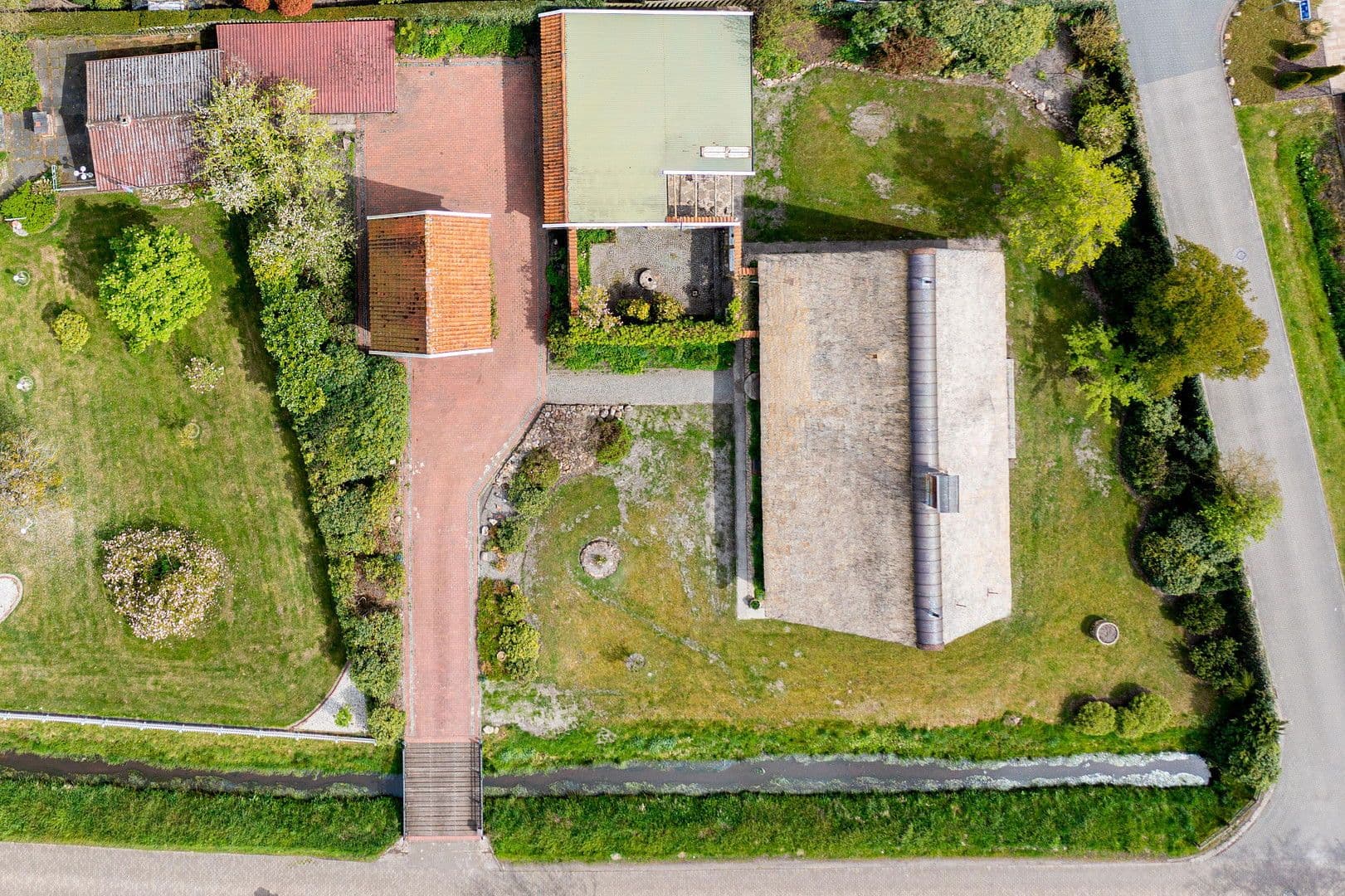 house for sale, 222 m², Friesoythe, Lower Saxony house for sale, 222 m², Friesoythe, Lower Saxony