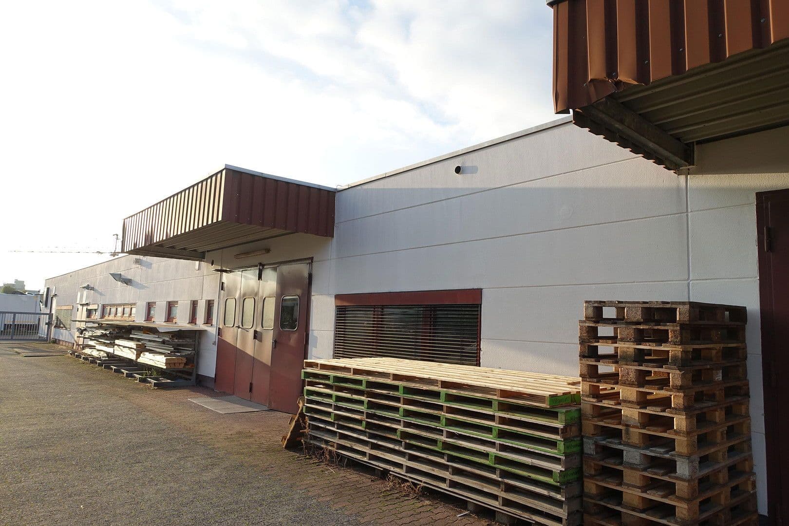 non-residential property for sale, 3,383 m², Zeppelinring 12-14, Mühlheim am Main, Hesse non-residential property for sale, 3,383 m², Zeppelinring 12-14, Mühlheim am Main, Hesse