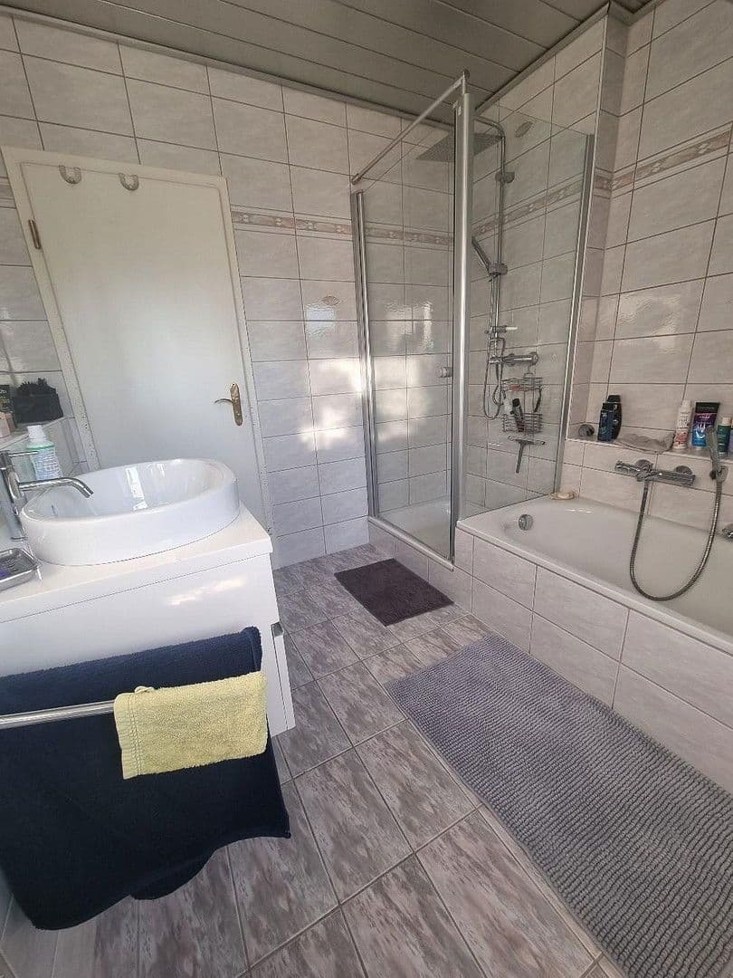 house for sale, 151 m², Roßtal, Bavaria house for sale, 151 m², Roßtal, Bavaria