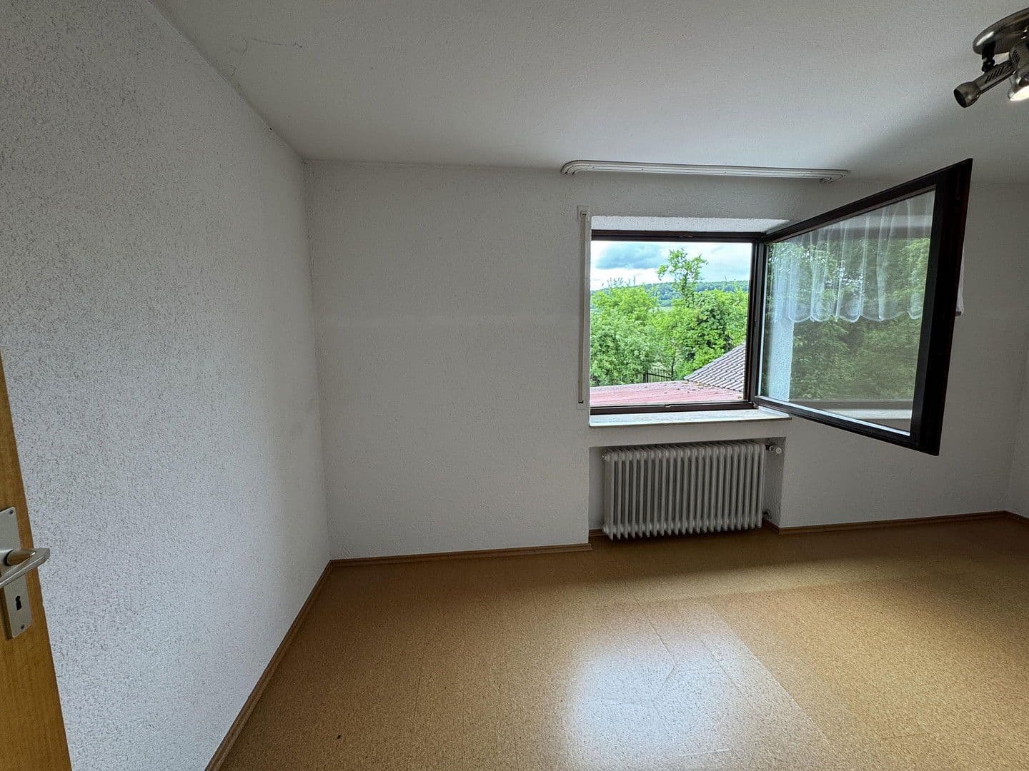 house for sale, 120 m², Biberbachstraße 13, Langenenslingen, Baden-Württemberg house for sale, 120 m², Biberbachstraße 13, Langenenslingen, Baden-Württemberg