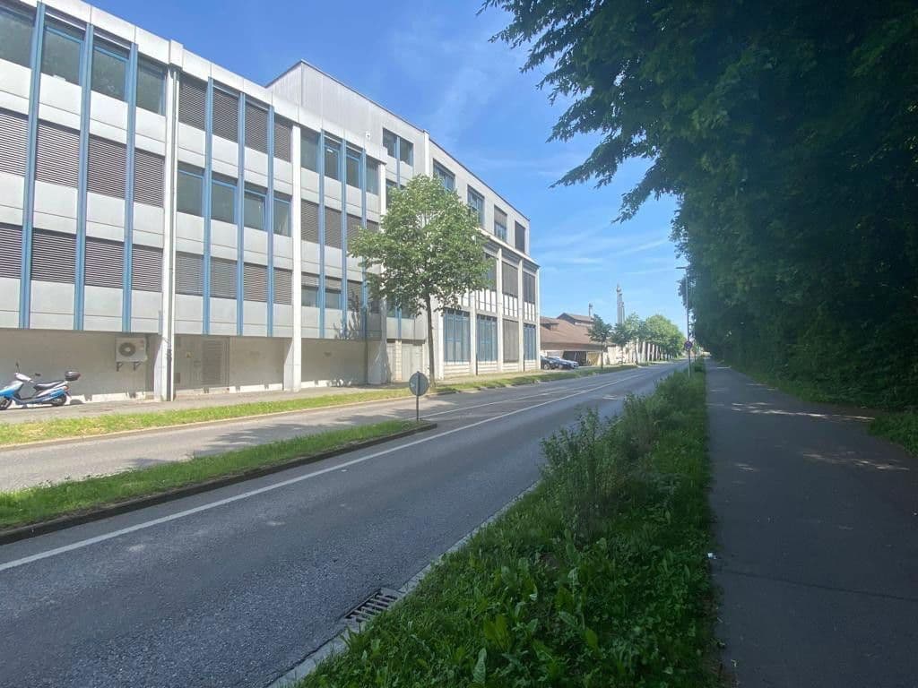 non-residential property to rent, 15,000 m², Colsmannstraße 25, Friedrichshafen, Baden-Württemberg non-residential property to rent, 15,000 m², Colsmannstraße 25, Friedrichshafen, Baden-Württemberg