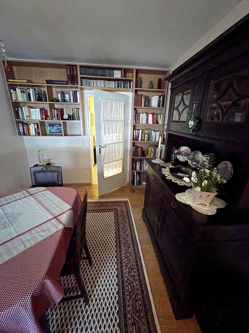 4 bedroom flat for sale, 89 m², Lindenweg 12, Neuwied, Rhineland-Palatinate 4 bedroom flat for sale, 89 m², Lindenweg 12, Neuwied, Rhineland-Palatinate