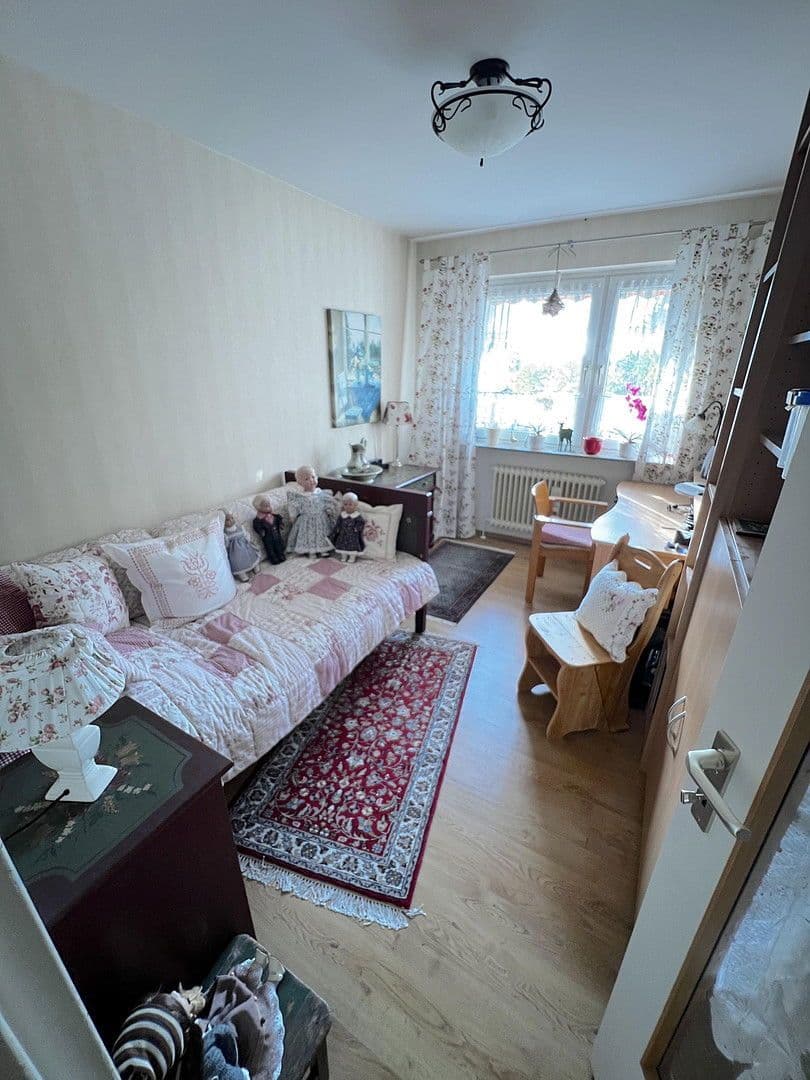 4 bedroom flat for sale, 89 m², Lindenweg 12, Neuwied, Rhineland-Palatinate 4 bedroom flat for sale, 89 m², Lindenweg 12, Neuwied, Rhineland-Palatinate