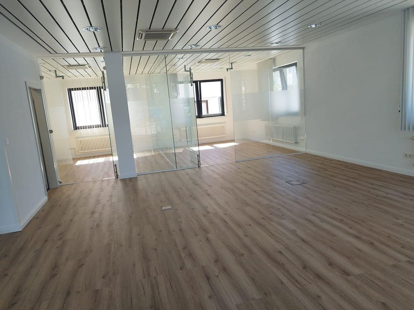 office to rent, 130 m², Pfingstbrunnenstraße 1b, Schwalbach am Taunus, Hesse office to rent, 130 m², Pfingstbrunnenstraße 1b, Schwalbach am Taunus, Hesse