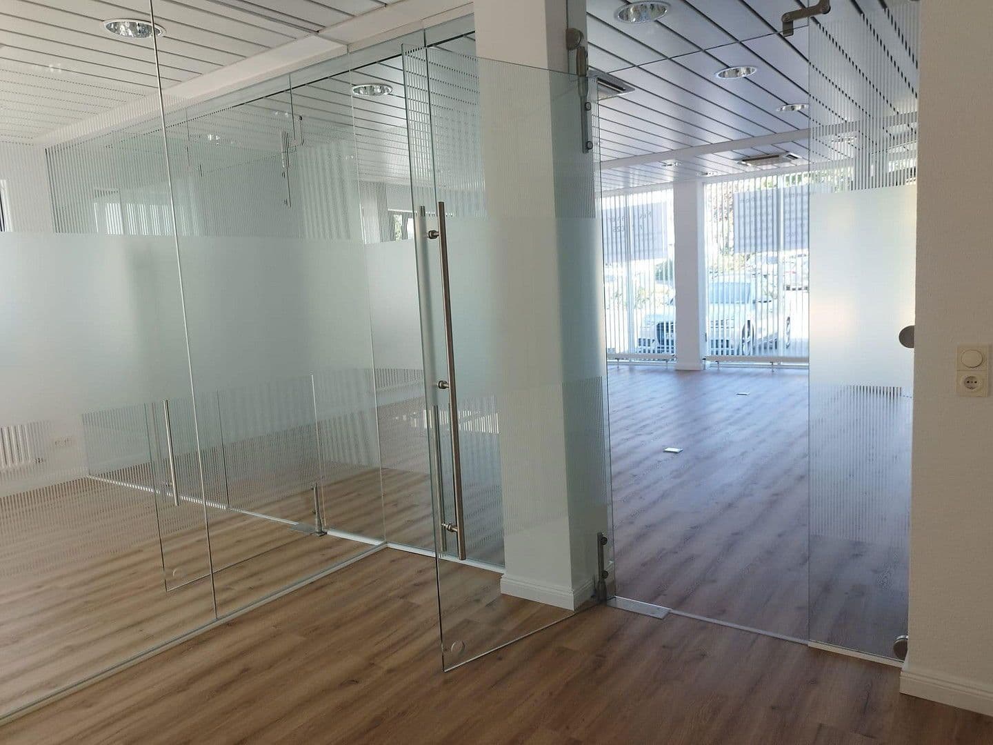 office to rent, 130 m², Pfingstbrunnenstraße 1b, Schwalbach am Taunus, Hesse office to rent, 130 m², Pfingstbrunnenstraße 1b, Schwalbach am Taunus, Hesse