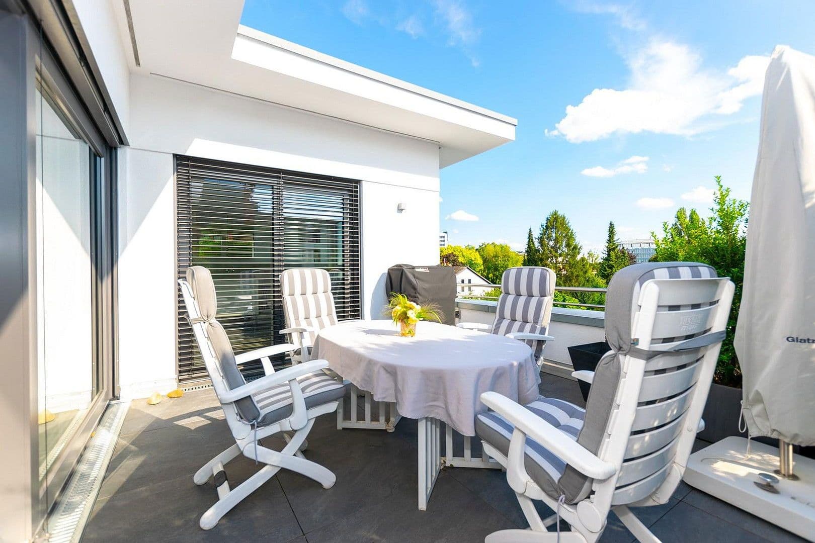 2 bedroom with open-plan kitchen flat for sale, 137 m², Wiesbaden, Hesse 2 bedroom with open-plan kitchen flat for sale, 137 m², Wiesbaden, Hesse