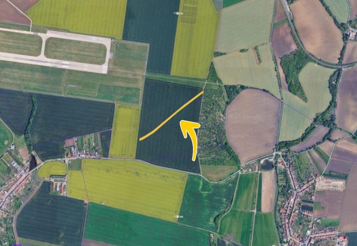 plot for sale, 2,002 m², Šlapanice, Jihomoravský Region plot for sale, 2,002 m², Šlapanice, Jihomoravský Region