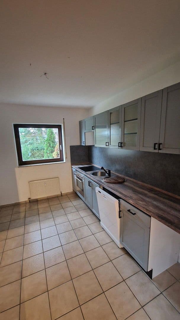 6 bedroom flat to rent, 130 m², Gau-Algesheim, Rhineland-Palatinate 6 bedroom flat to rent, 130 m², Gau-Algesheim, Rhineland-Palatinate