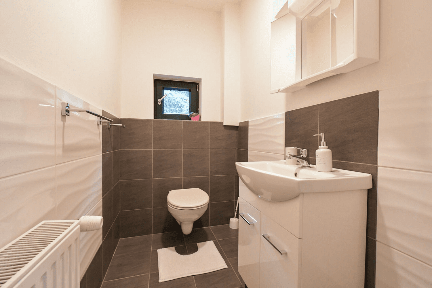 house to rent, 157 m², Pod Vrkočem, Ústí nad Labem, Ústecký Region house to rent, 157 m², Pod Vrkočem, Ústí nad Labem, Ústecký Region