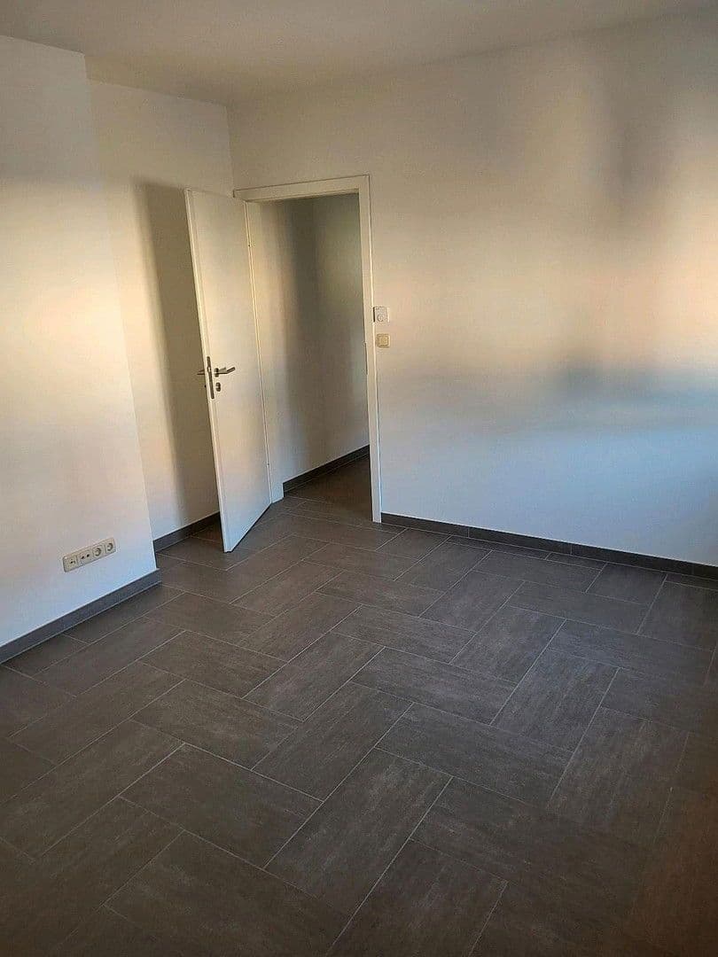 3 bedroom flat to rent, 76 m², Cottbus, Brandenburg 3 bedroom flat to rent, 76 m², Cottbus, Brandenburg