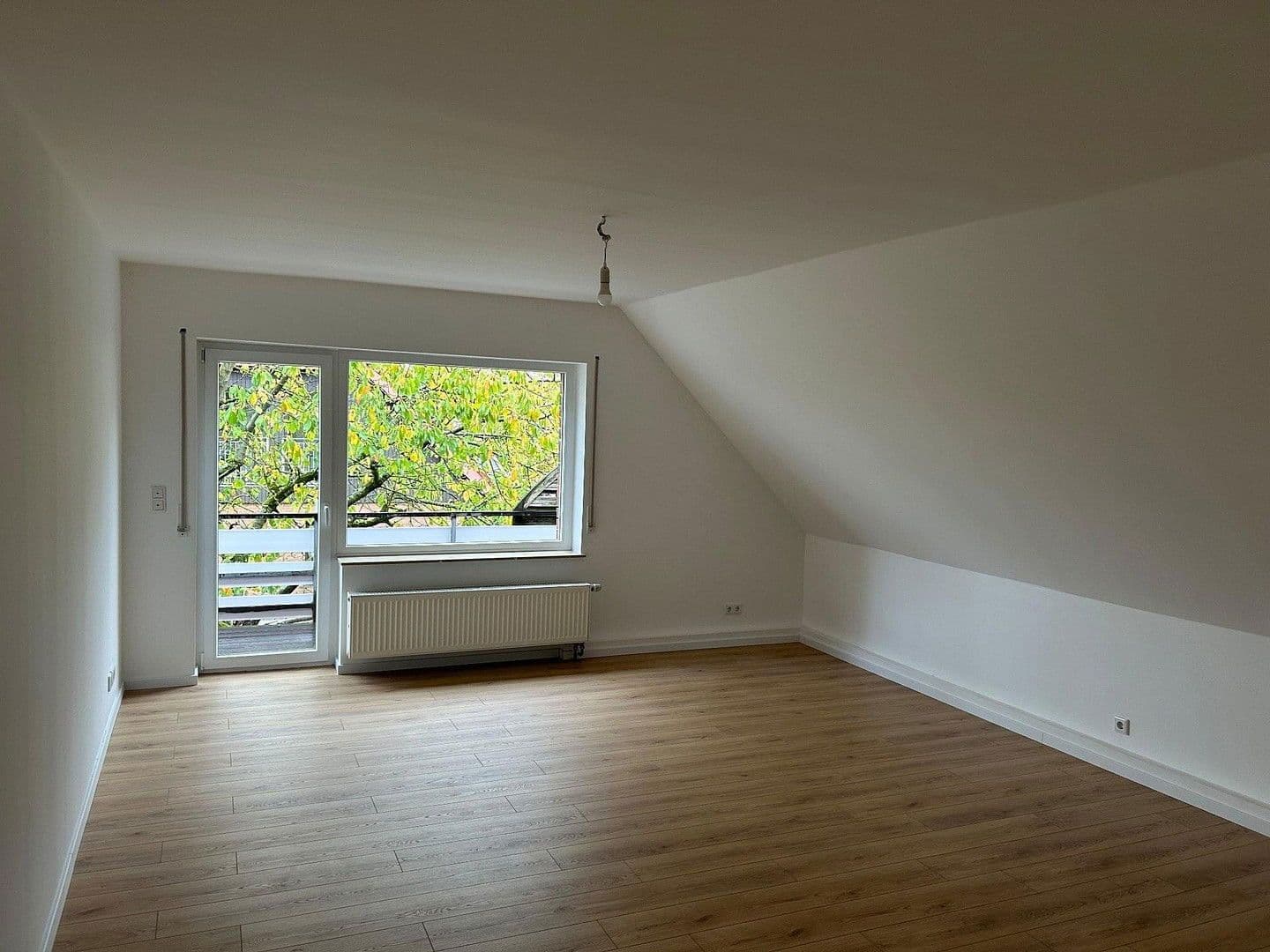 2 bedroom with open-plan kitchen flat to rent, 77 m², Flurstr. 14a, Iserlohn, North Rhine-Westphalia 2 bedroom with open-plan kitchen flat to rent, 77 m², Flurstr. 14a, Iserlohn, North Rhine-Westphalia