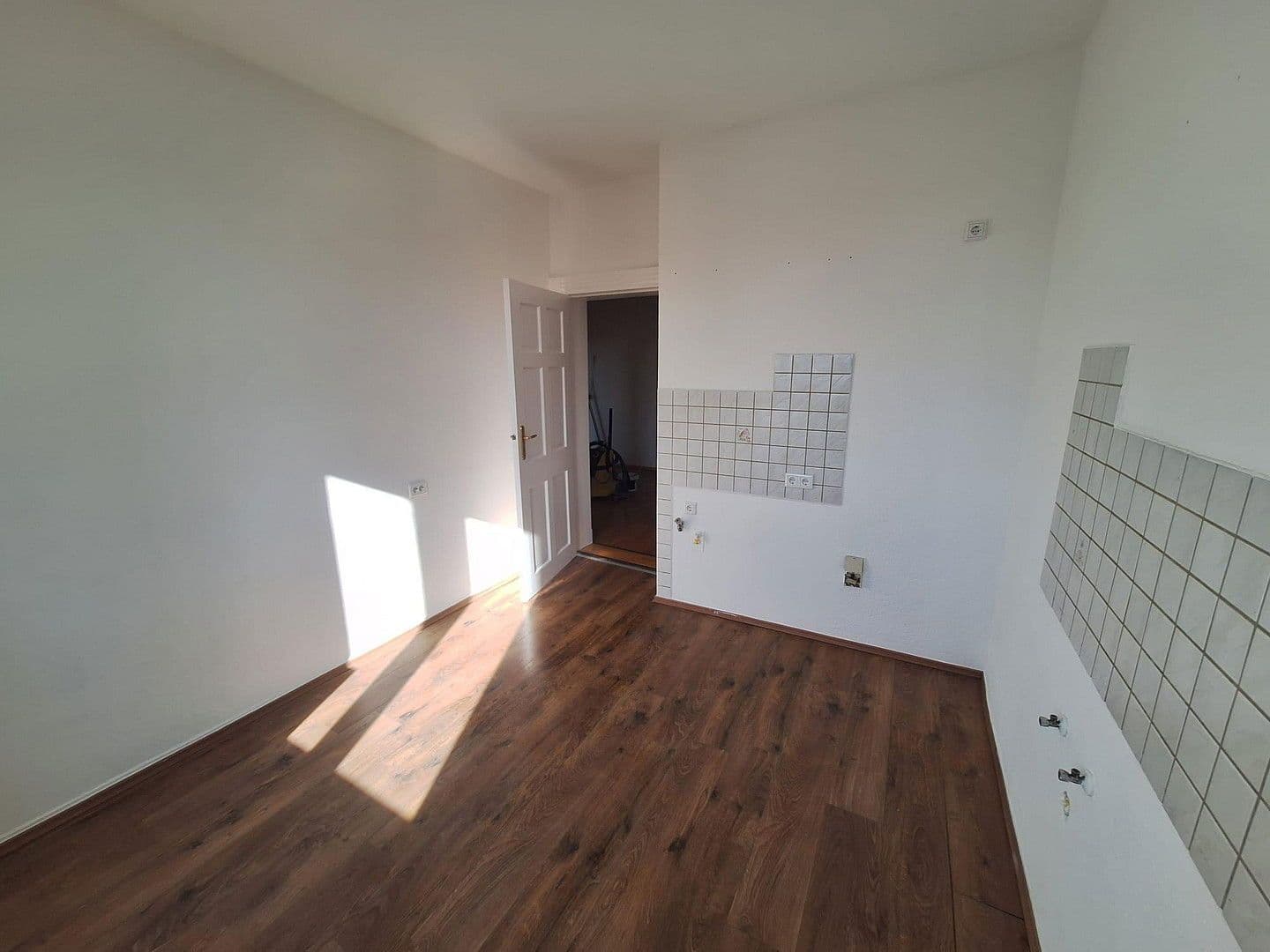 5 bedroom flat to rent, 115 m², Merseburger Straße 452, Halle OT Ammendorf, Saxony-Anhalt 5 bedroom flat to rent, 115 m², Merseburger Straße 452, Halle OT Ammendorf, Saxony-Anhalt