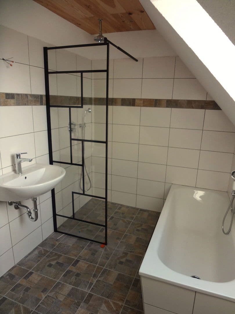 2 bedroom with open-plan kitchen flat to rent, 107 m², Loßburg, Baden-Württemberg 2 bedroom with open-plan kitchen flat to rent, 107 m², Loßburg, Baden-Württemberg