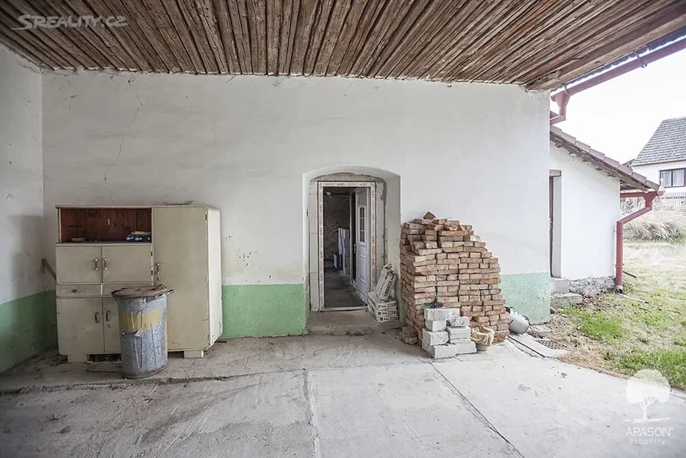 house for sale, 360 m², Drahonice, Jihočeský Region house for sale, 360 m², Drahonice, Jihočeský Region