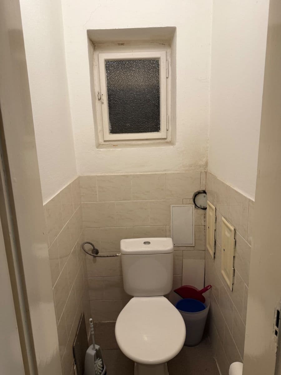 non-residential property to rent, 52 m², Čechova, Prague, Prague non-residential property to rent, 52 m², Čechova, Prague, Prague