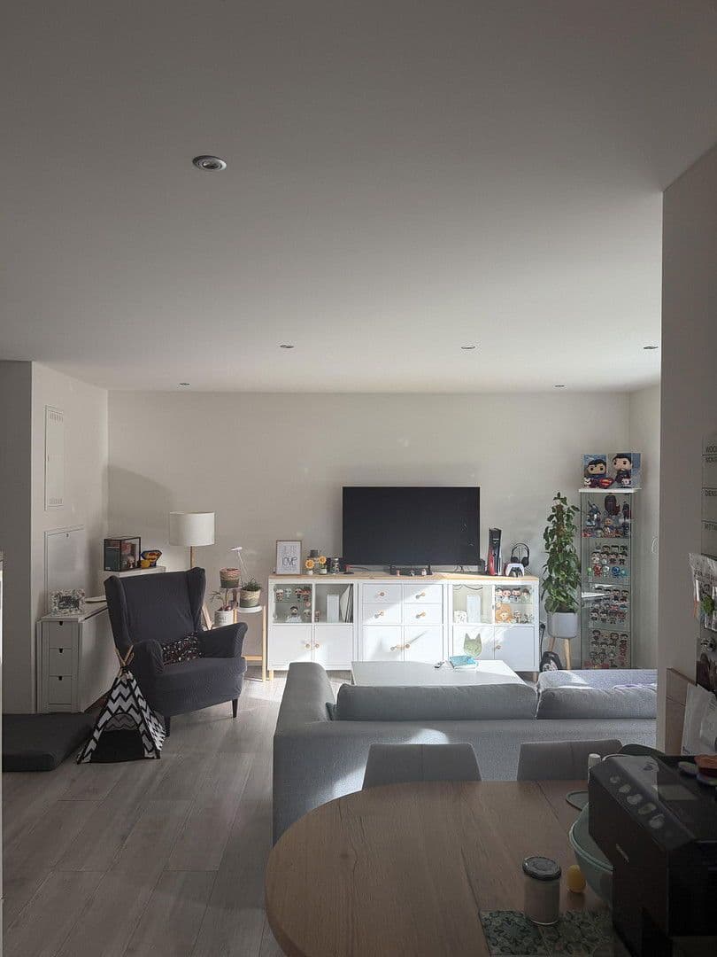 3 bedroom flat to rent, 71 m², Nibelungenweg 2, Plattling, Bavaria 3 bedroom flat to rent, 71 m², Nibelungenweg 2, Plattling, Bavaria