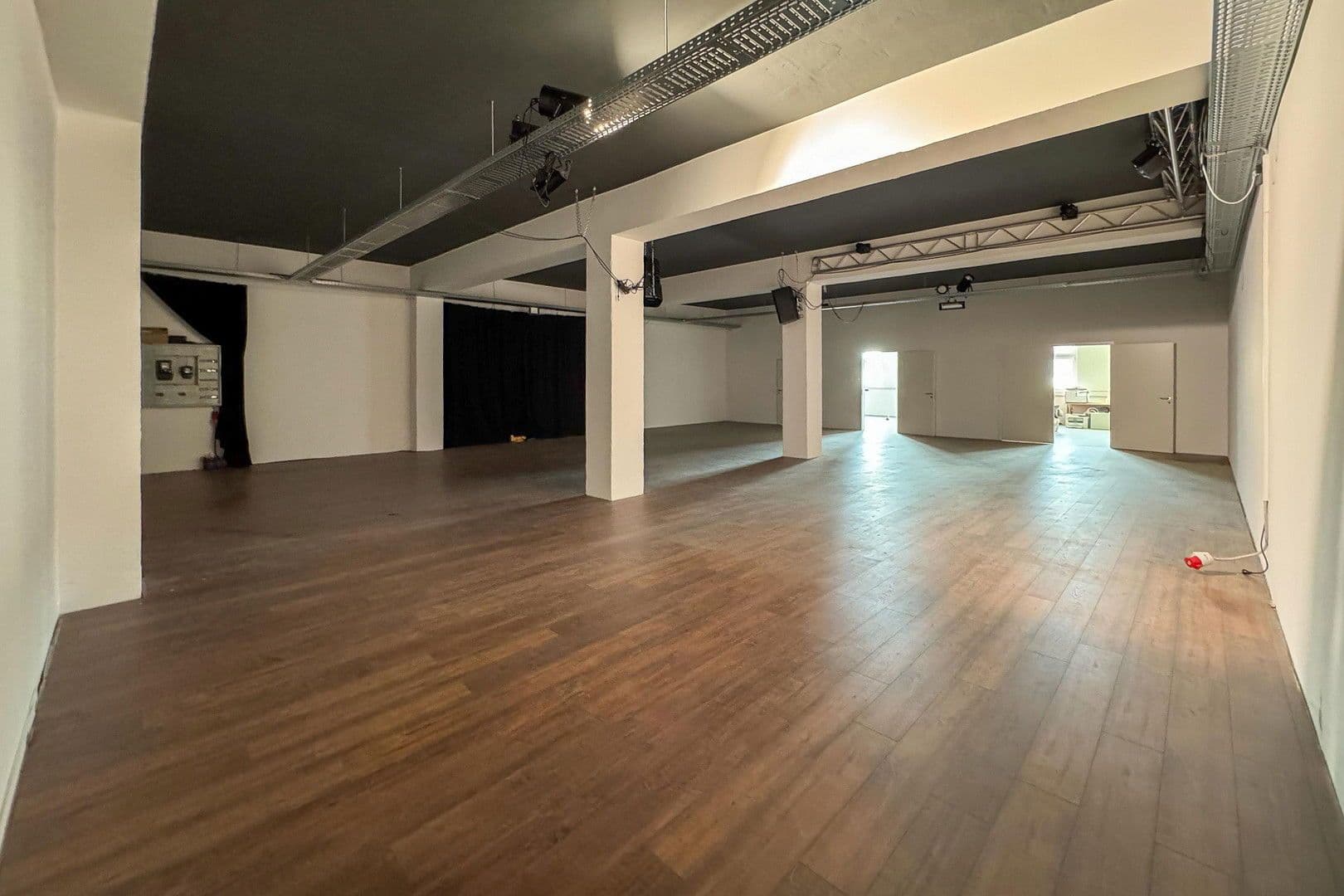 non-residential property to rent, 240 m², Stockumer Straße 28, Witten, North Rhine-Westphalia non-residential property to rent, 240 m², Stockumer Straße 28, Witten, North Rhine-Westphalia