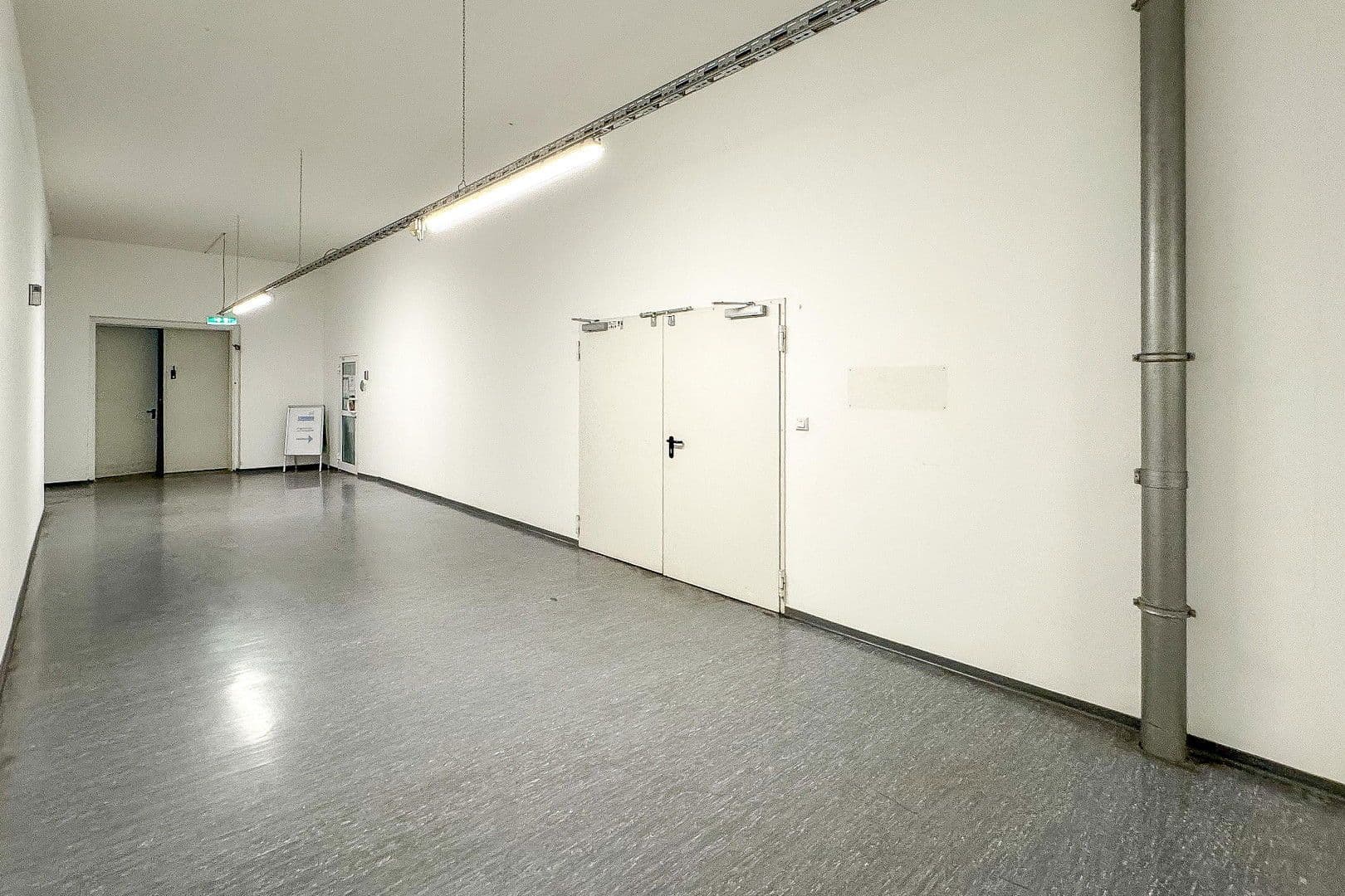 non-residential property to rent, 240 m², Stockumer Straße 28, Witten, North Rhine-Westphalia non-residential property to rent, 240 m², Stockumer Straße 28, Witten, North Rhine-Westphalia
