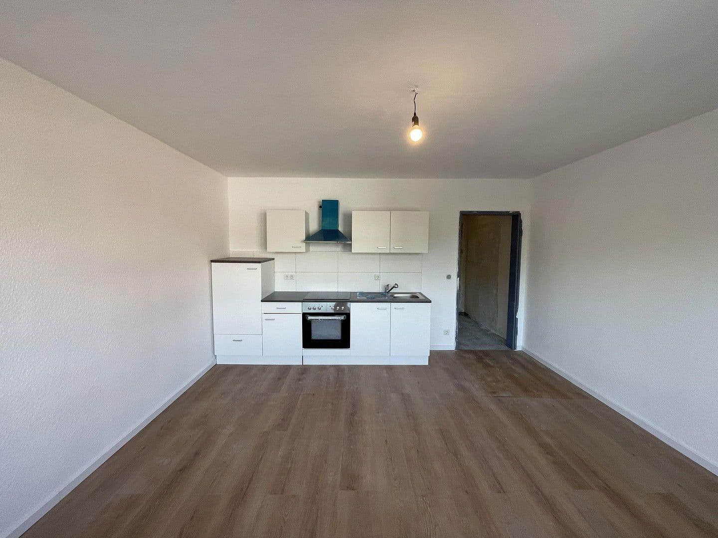 Studio flat for sale, 28 m², Erich-Ollenhauer-Straße, Düsseldorf, North Rhine-Westphalia Studio flat for sale, 28 m², Erich-Ollenhauer-Straße, Düsseldorf, North Rhine-Westphalia