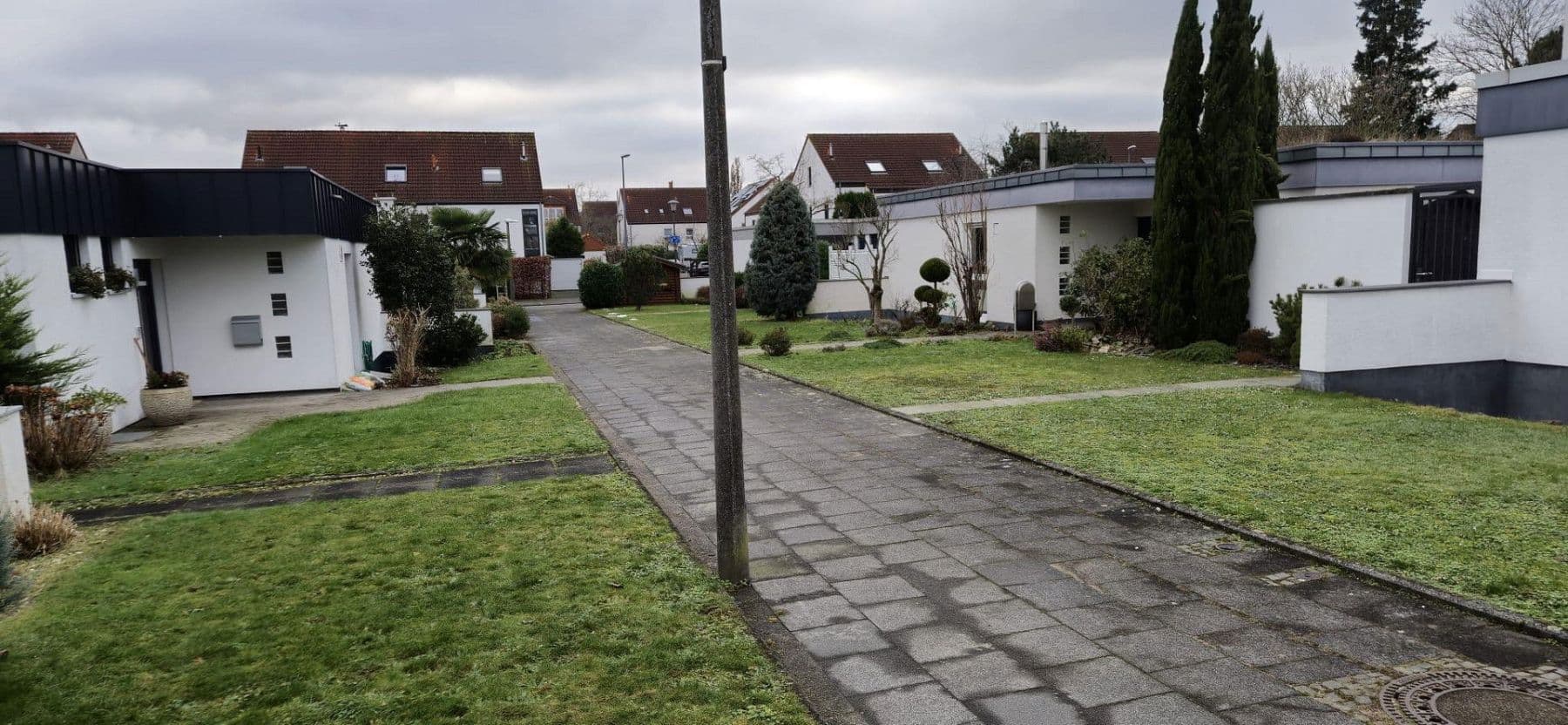 house to rent, 130 m², Sterntalerweg 6, Köln - Rodenkirchen, North Rhine-Westphalia house to rent, 130 m², Sterntalerweg 6, Köln - Rodenkirchen, North Rhine-Westphalia