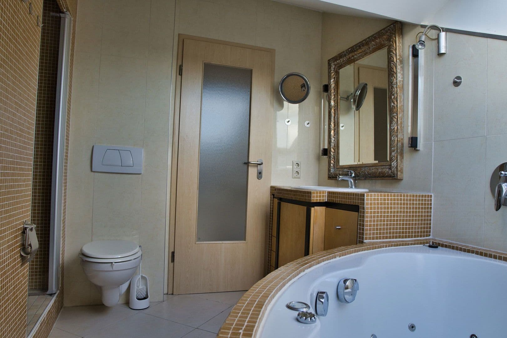 3 bedroom flat to rent, 114 m², Wilhelm-von-Capitaine Strasse 18, Köln, North Rhine-Westphalia 3 bedroom flat to rent, 114 m², Wilhelm-von-Capitaine Strasse 18, Köln, North Rhine-Westphalia