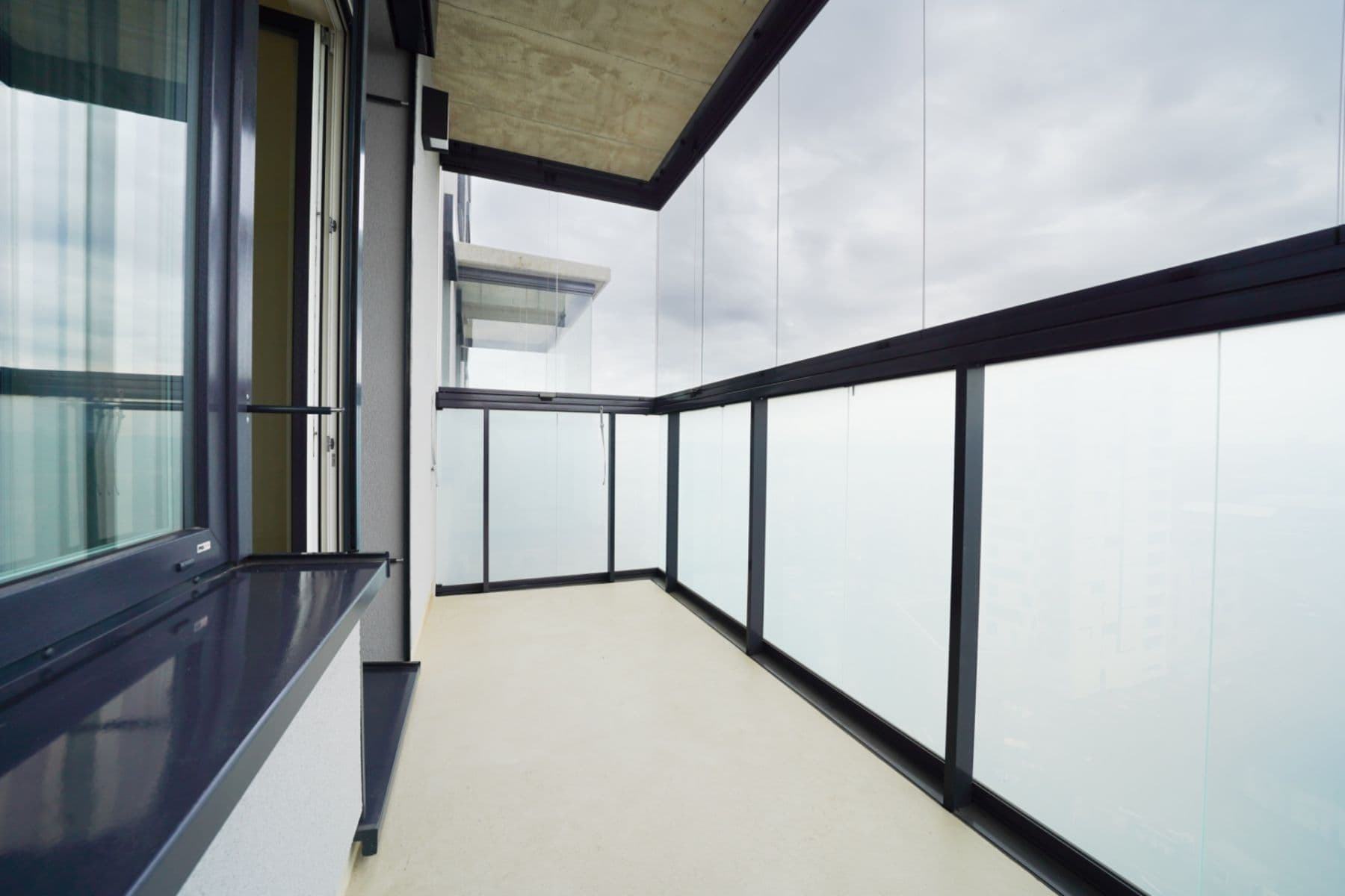 1 bedroom with open-plan kitchen flat to rent, 52 m², Laponská, Prague, Prague 1 bedroom with open-plan kitchen flat to rent, 52 m², Laponská, Prague, Prague