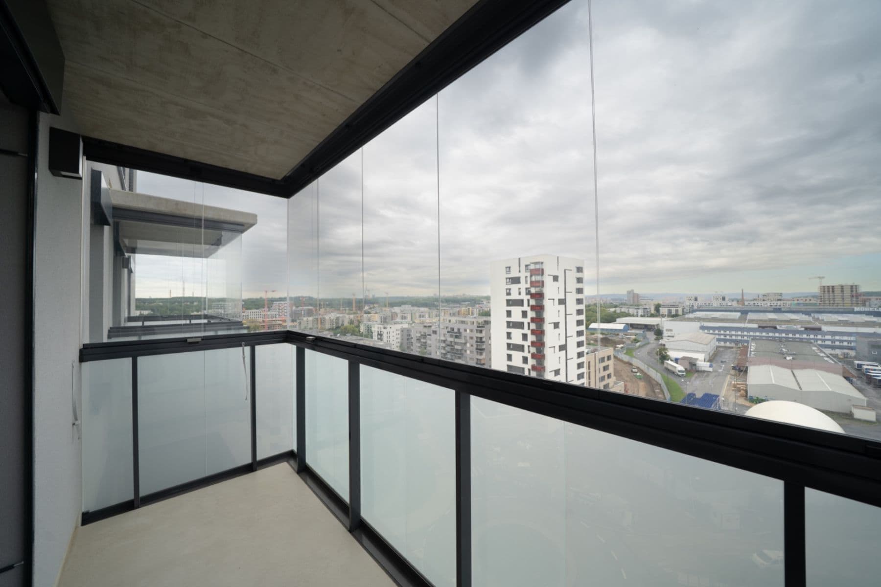 1 bedroom with open-plan kitchen flat to rent, 52 m², Laponská, Prague, Prague 1 bedroom with open-plan kitchen flat to rent, 52 m², Laponská, Prague, Prague