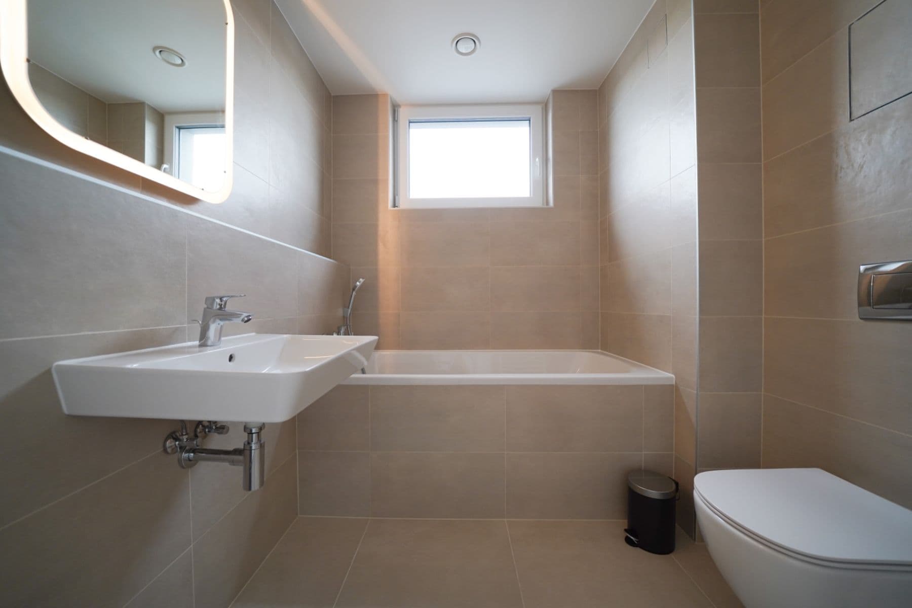 1 bedroom with open-plan kitchen flat to rent, 52 m², Laponská, Prague, Prague 1 bedroom with open-plan kitchen flat to rent, 52 m², Laponská, Prague, Prague