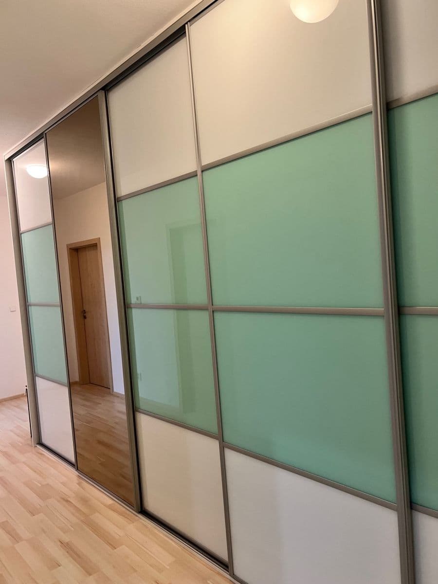 2 bedroom with open-plan kitchen flat for sale, 98 m², U Leskavy, Brno, Jihomoravský Region 2 bedroom with open-plan kitchen flat for sale, 98 m², U Leskavy, Brno, Jihomoravský Region