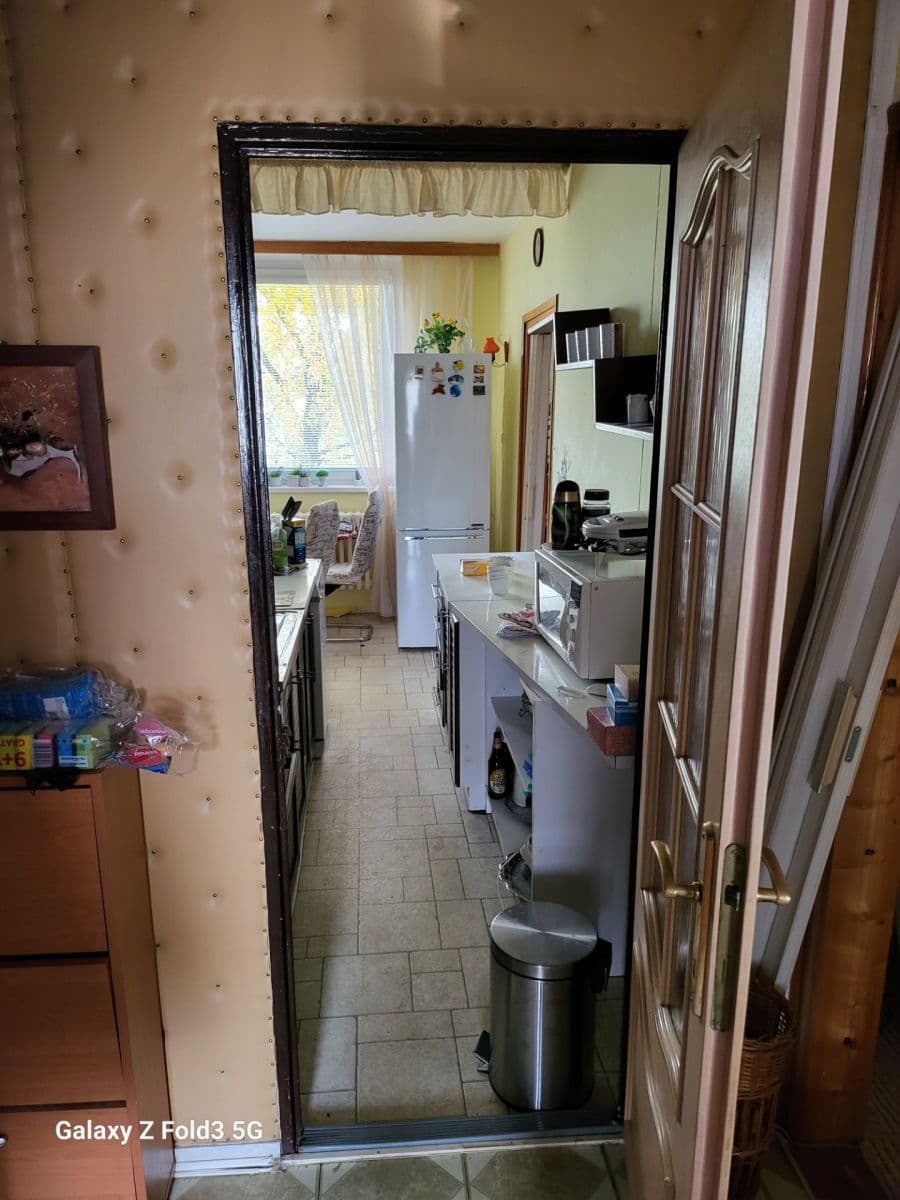 3 bedroom flat to rent, 73 m², Hutník, Veselí nad Moravou, Jihomoravský Region 3 bedroom flat to rent, 73 m², Hutník, Veselí nad Moravou, Jihomoravský Region