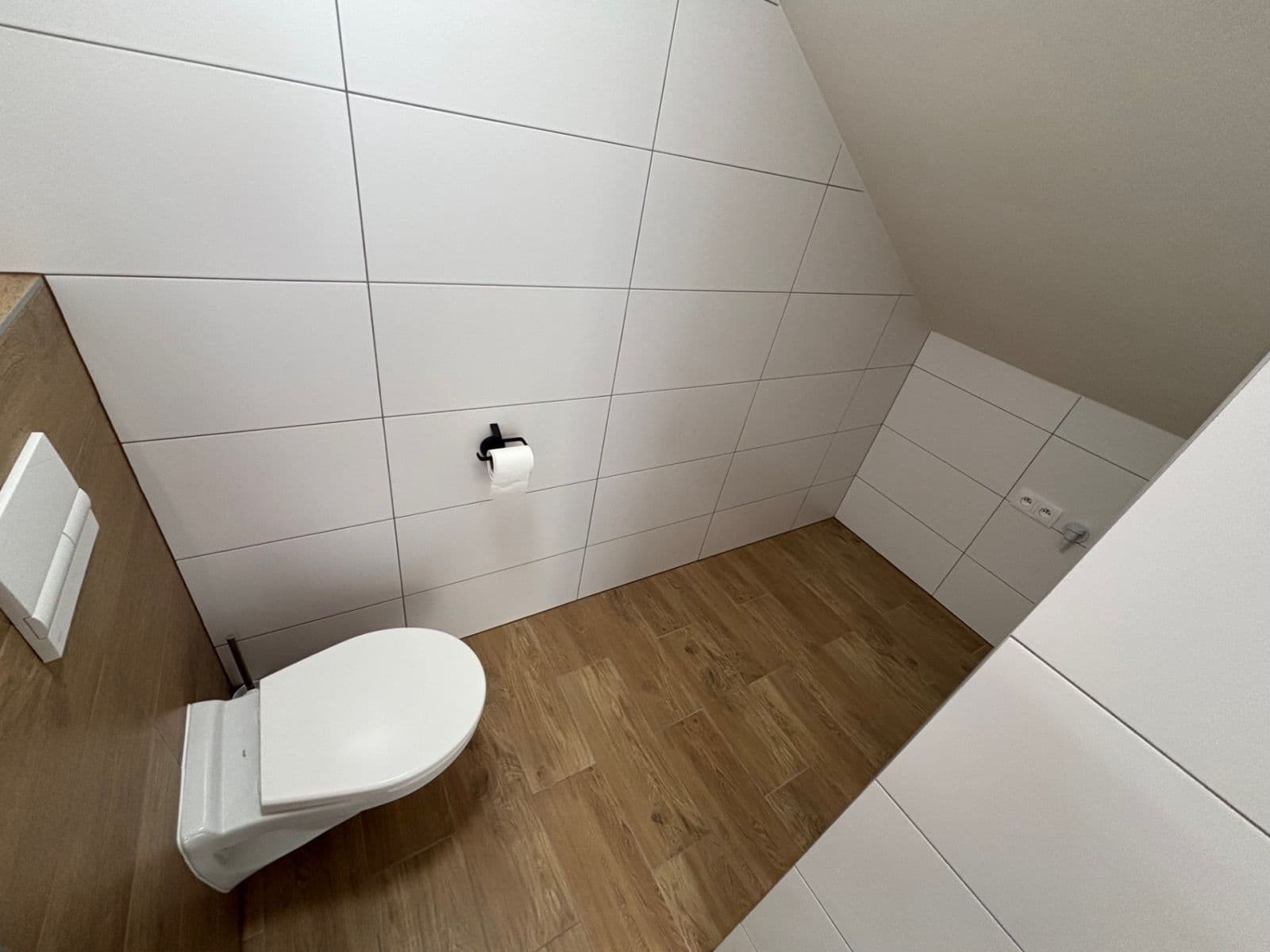 1 bedroom with open-plan kitchen flat to rent, 57 m², Široká, Říčany, Středočeský Region 1 bedroom with open-plan kitchen flat to rent, 57 m², Široká, Říčany, Středočeský Region