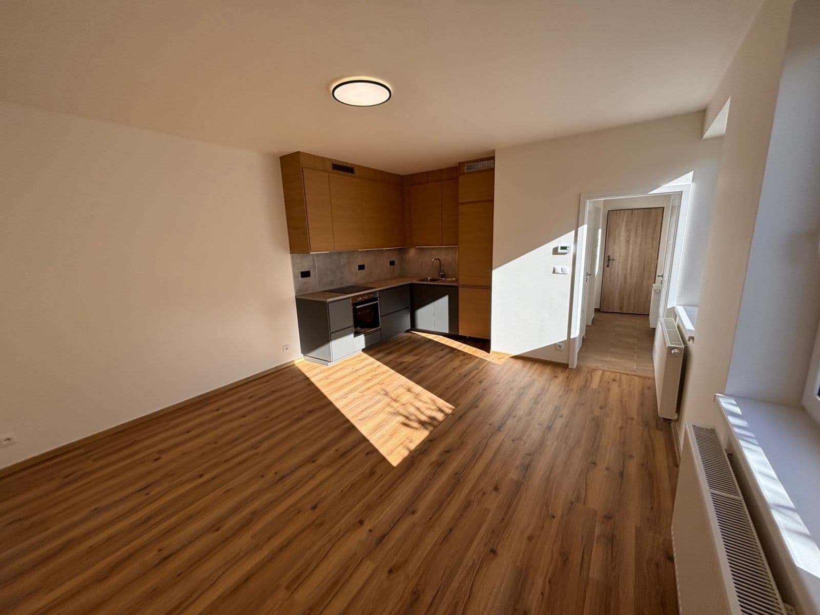 1 bedroom with open-plan kitchen flat to rent, 57 m², Široká, Říčany, Středočeský Region 1 bedroom with open-plan kitchen flat to rent, 57 m², Široká, Říčany, Středočeský Region