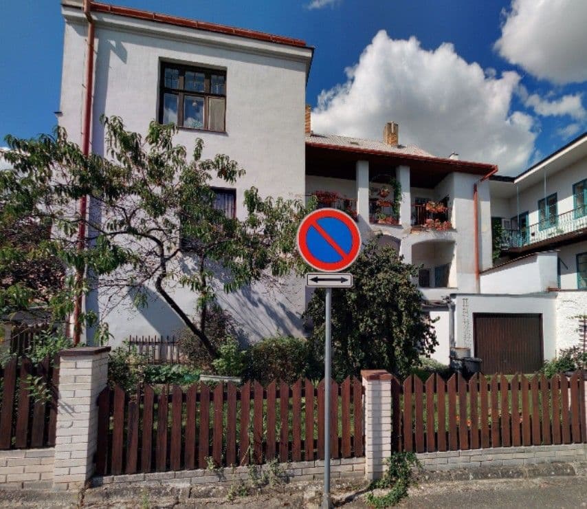 house for sale, 360 m², náměstí T. G. Masaryka, Veselí nad Lužnicí, Jihočeský Region house for sale, 360 m², náměstí T. G. Masaryka, Veselí nad Lužnicí, Jihočeský Region