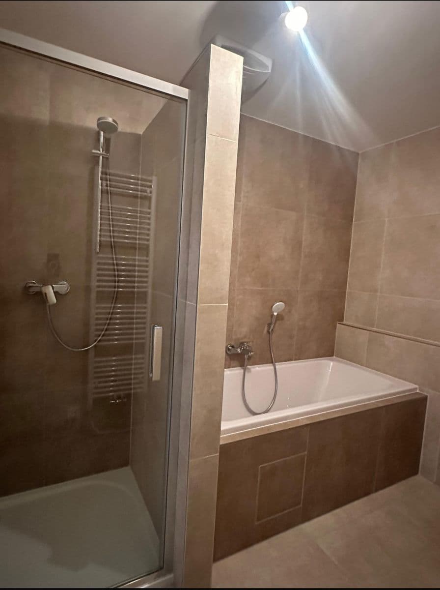 2 bedroom with open-plan kitchen flat for sale, 78 m², Na Roudné, Plzeň, Plzeňský Region 2 bedroom with open-plan kitchen flat for sale, 78 m², Na Roudné, Plzeň, Plzeňský Region