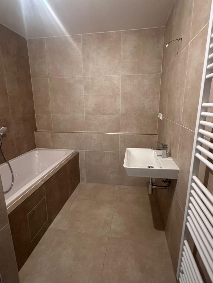 2 bedroom with open-plan kitchen flat for sale, 78 m², Na Roudné, Plzeň, Plzeňský Region 2 bedroom with open-plan kitchen flat for sale, 78 m², Na Roudné, Plzeň, Plzeňský Region