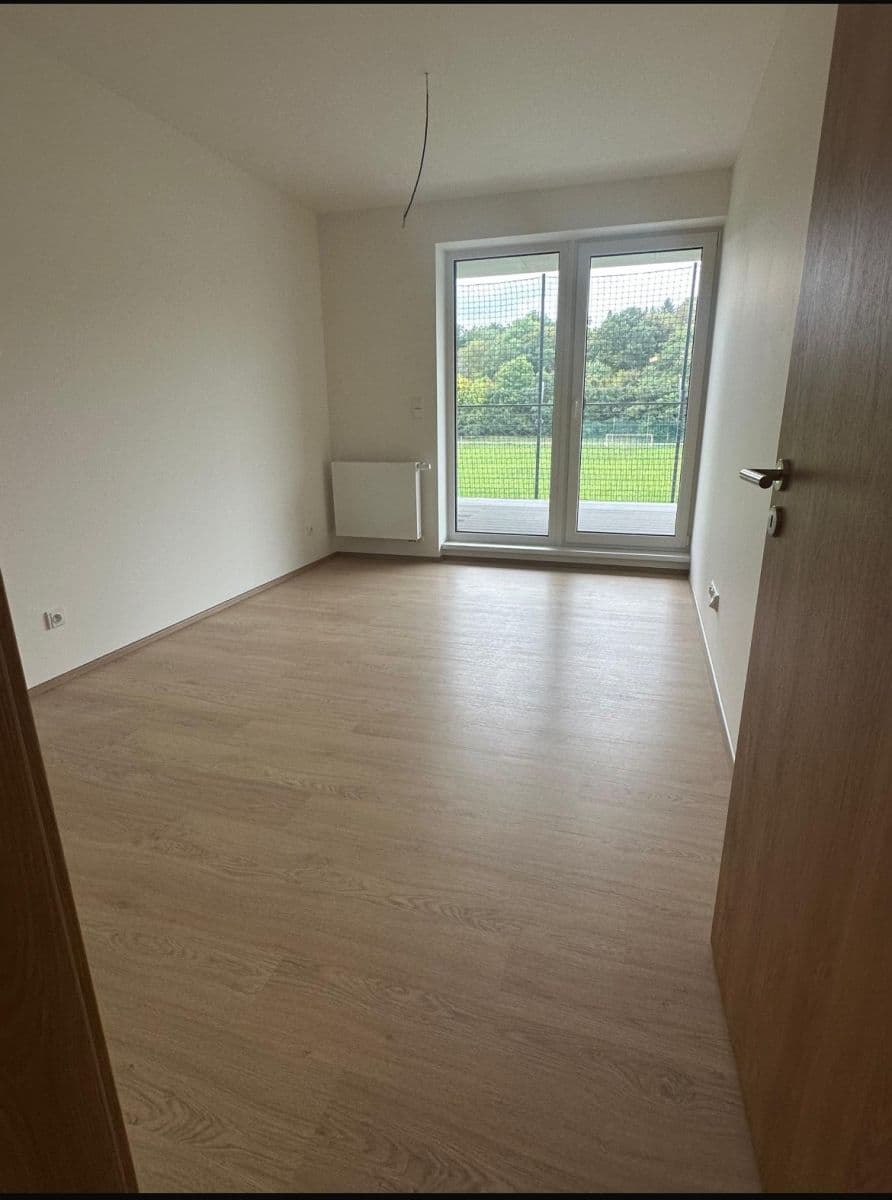 2 bedroom with open-plan kitchen flat for sale, 78 m², Na Roudné, Plzeň, Plzeňský Region 2 bedroom with open-plan kitchen flat for sale, 78 m², Na Roudné, Plzeň, Plzeňský Region