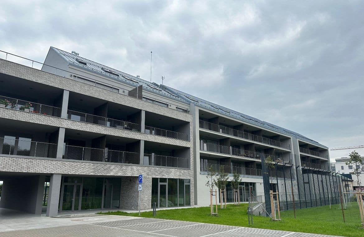 2 bedroom with open-plan kitchen flat for sale, 78 m², Na Roudné, Plzeň, Plzeňský Region 2 bedroom with open-plan kitchen flat for sale, 78 m², Na Roudné, Plzeň, Plzeňský Region