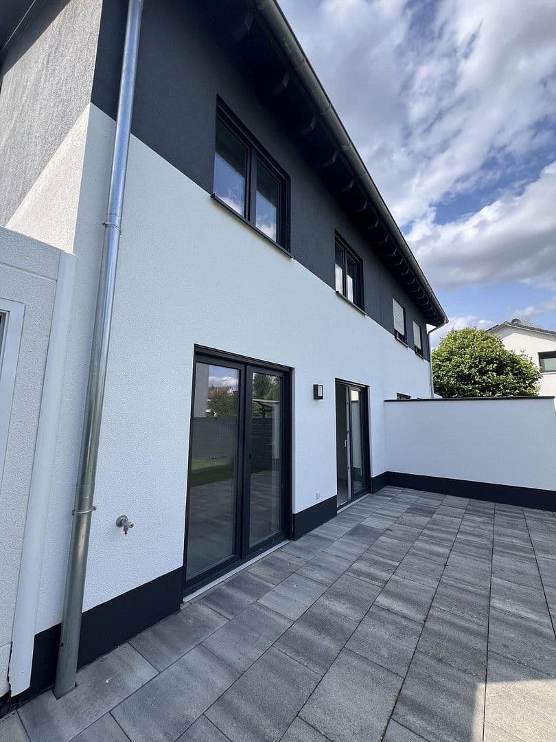 house for sale, 178 m², Vettelhovener Strasse 124 A, Grafschaft, Rhineland-Palatinate house for sale, 178 m², Vettelhovener Strasse 124 A, Grafschaft, Rhineland-Palatinate