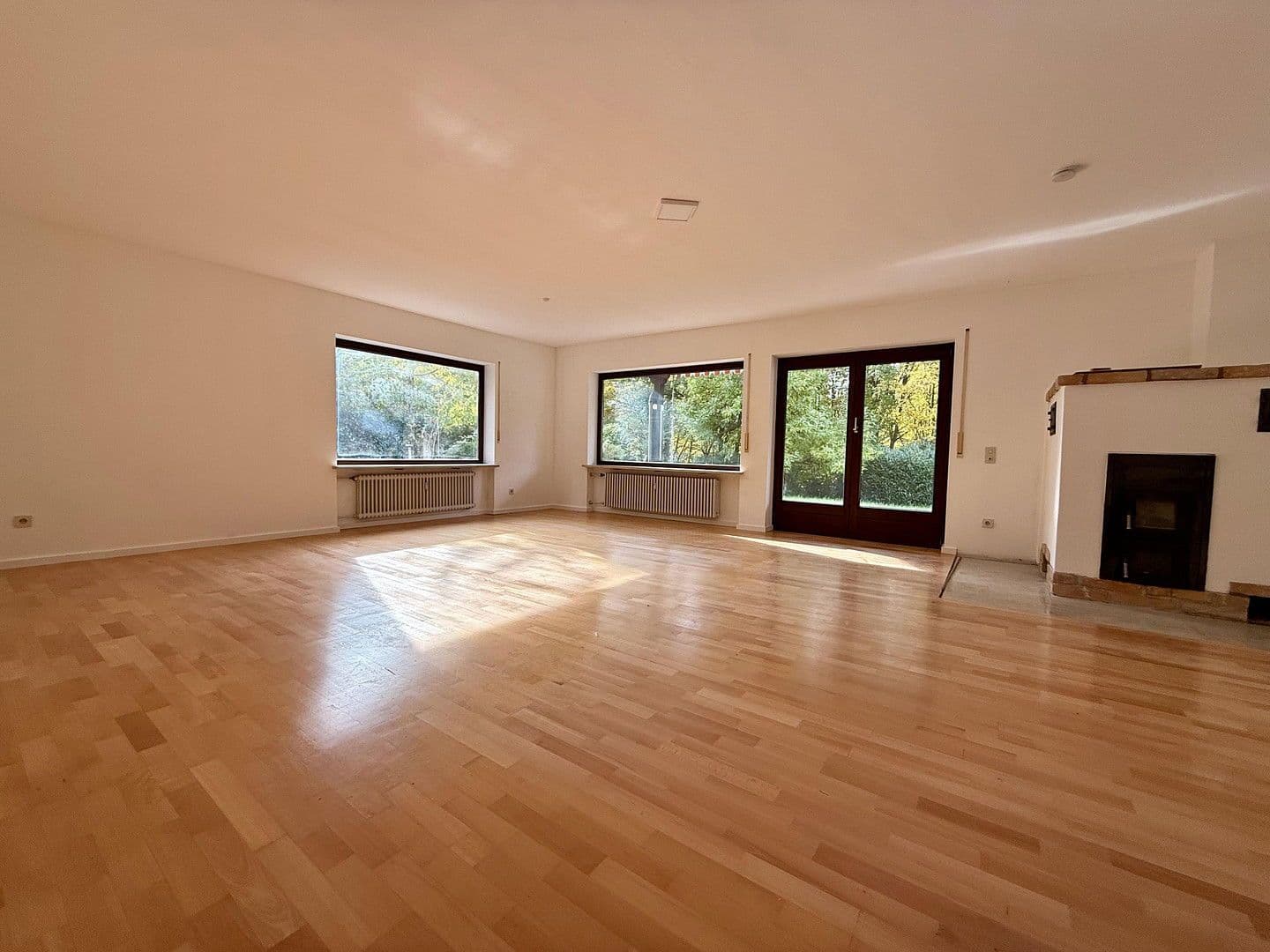 5 bedroom flat to rent, 236 m², Berg, Bavaria 5 bedroom flat to rent, 236 m², Berg, Bavaria