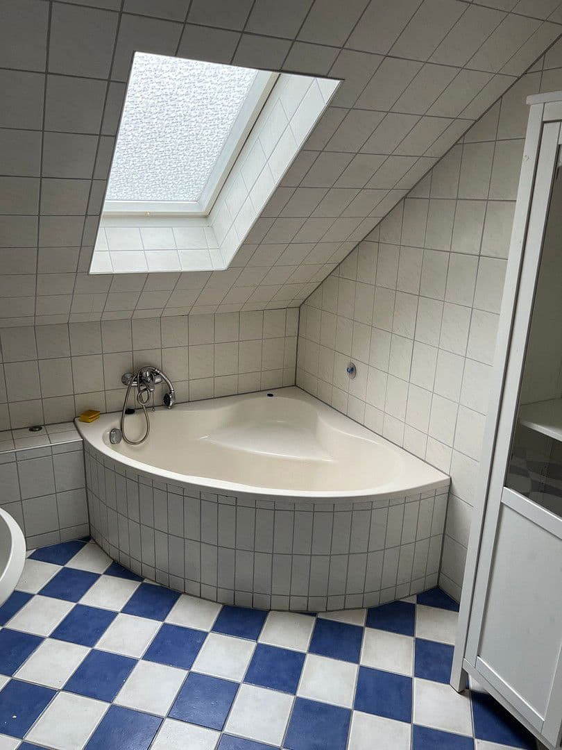 3 bedroom flat to rent, 83 m², Alsdorf, North Rhine-Westphalia 3 bedroom flat to rent, 83 m², Alsdorf, North Rhine-Westphalia