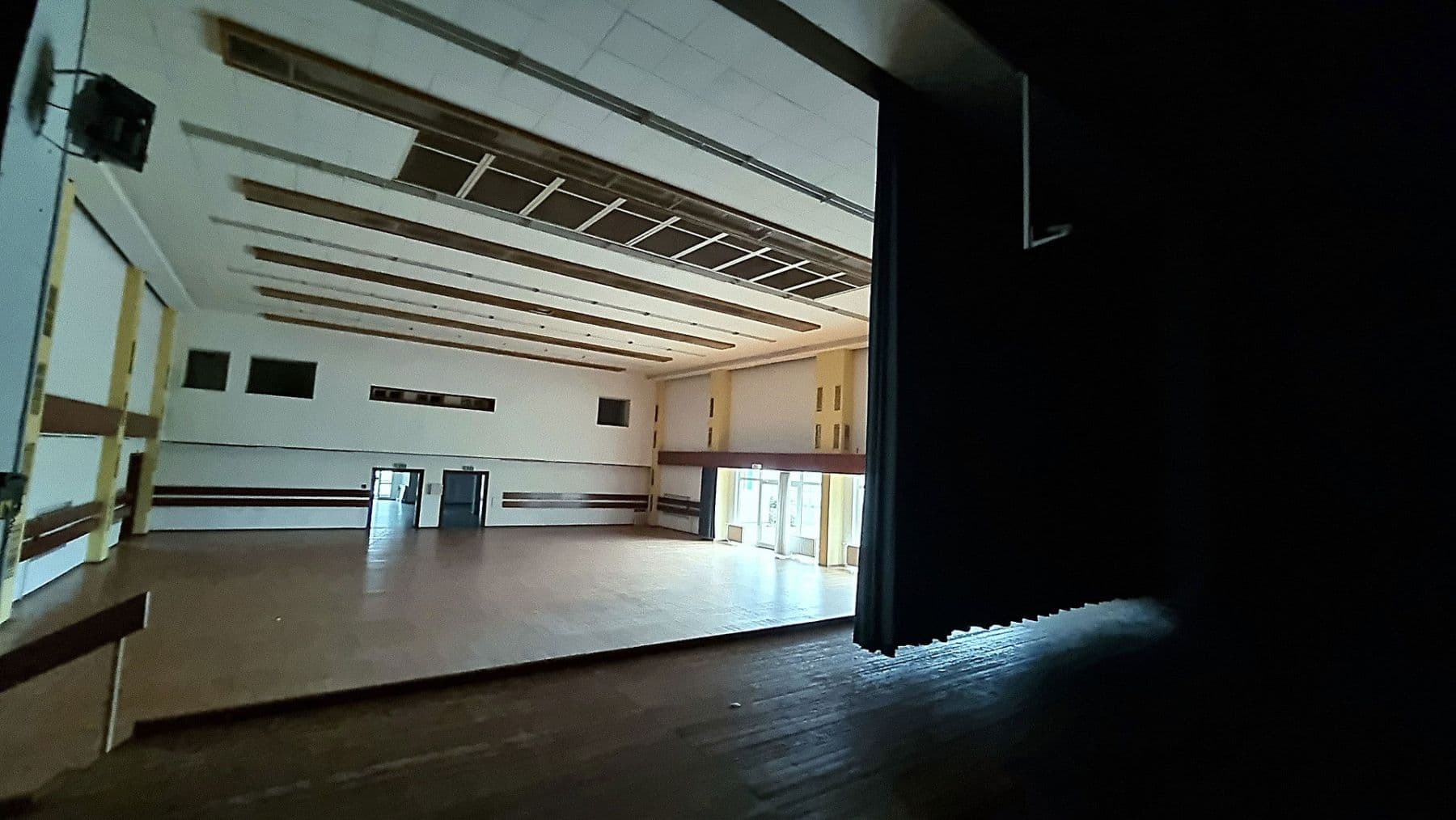 non-residential property for sale, 28,300 m², Lützowstr. 1, Stavenhagen, Mecklenburg-Vorpommern non-residential property for sale, 28,300 m², Lützowstr. 1, Stavenhagen, Mecklenburg-Vorpommern