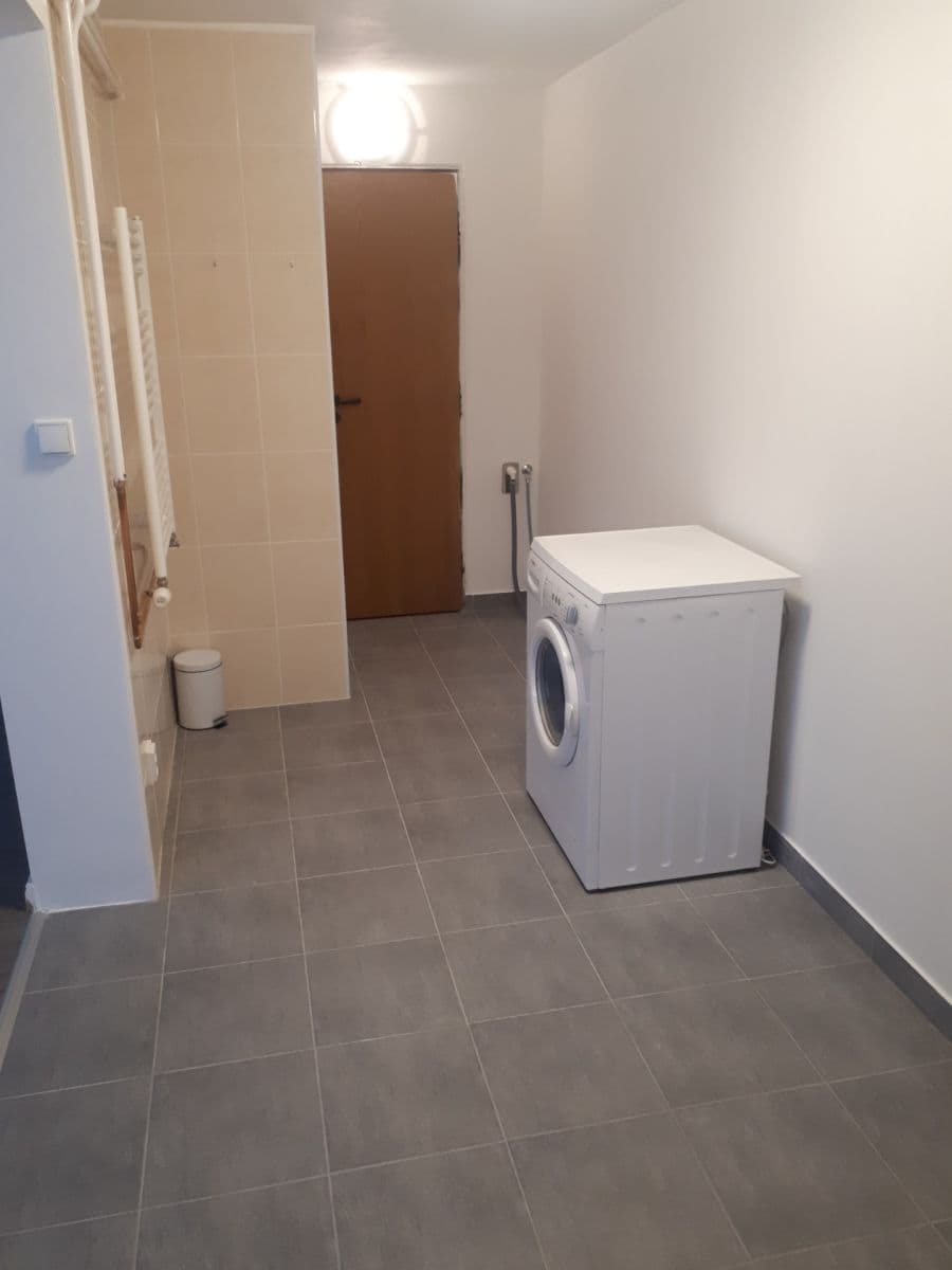 Studio flat to rent, 68 m², Šimáčkova, Brno, Jihomoravský Region Studio flat to rent, 68 m², Šimáčkova, Brno, Jihomoravský Region