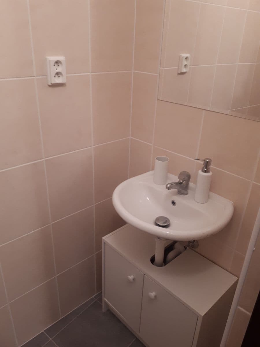 Studio flat to rent, 68 m², Šimáčkova, Brno, Jihomoravský Region Studio flat to rent, 68 m², Šimáčkova, Brno, Jihomoravský Region