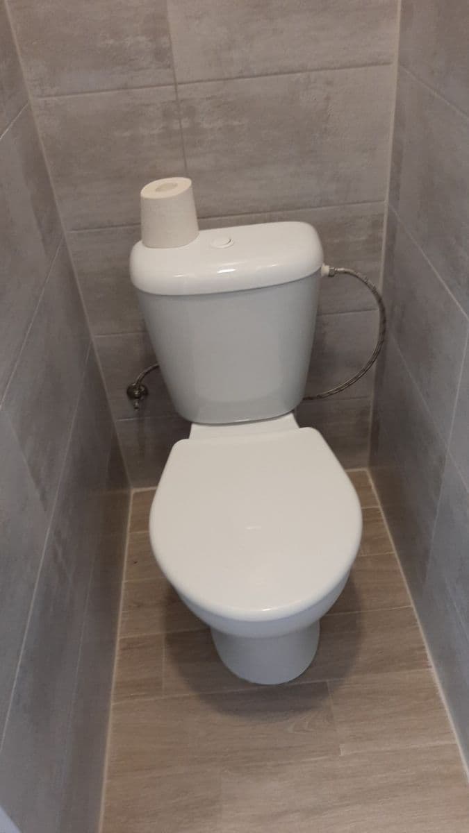 Studio flat to rent, 35 m², U Stojanu, Prague, Prague Studio flat to rent, 35 m², U Stojanu, Prague, Prague