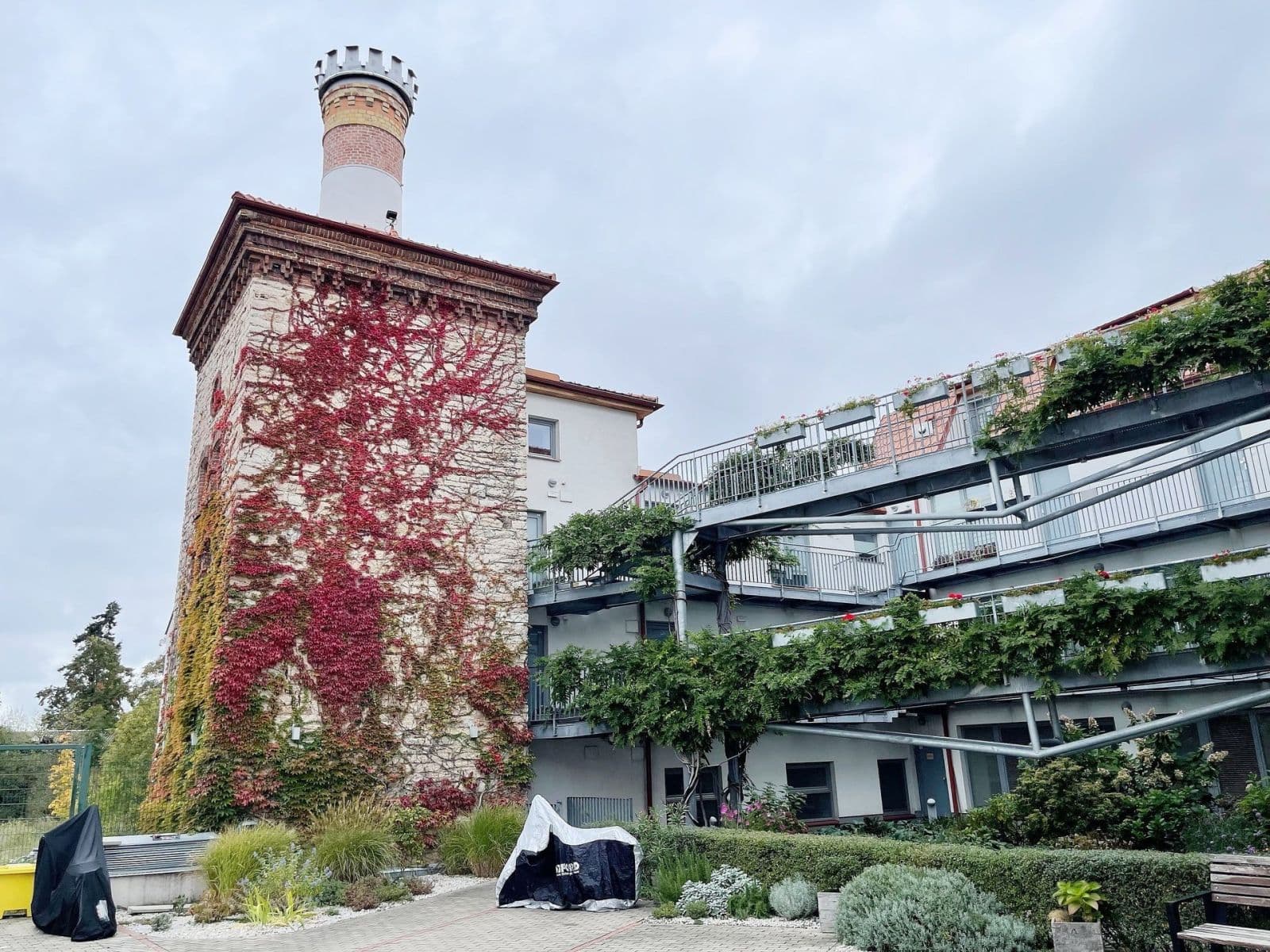 Studio flat to rent, 86 m², U sladovny, Prague, Prague Studio flat to rent, 86 m², U sladovny, Prague, Prague