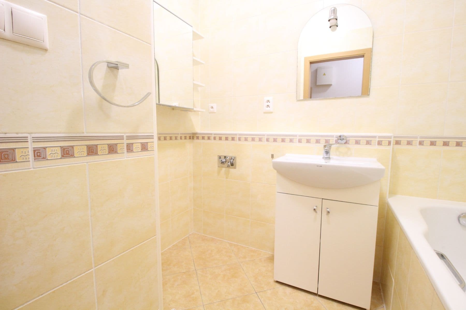 1 bedroom with open-plan kitchen flat to rent, 55 m², Laudonova, Prague, Prague 1 bedroom with open-plan kitchen flat to rent, 55 m², Laudonova, Prague, Prague