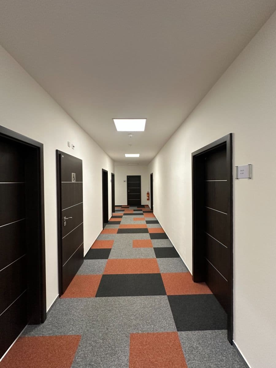 office to rent, 19 m², Kurzova, Prague, Prague office to rent, 19 m², Kurzova, Prague, Prague